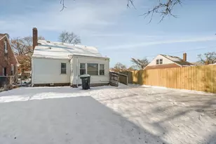 18926 Ashton Ave, Detroit, MI 48219 - Photo 26