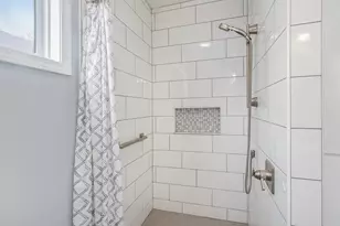 28 E 23rd St, Holland, MI 49423 - Photo 18