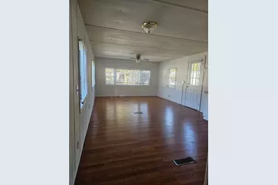 1565 M-63 #60, Benton Harbor, MI 49022 - Photo 10