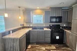 1653 M-63, Benton Harbor, MI 49022 - Photo 4