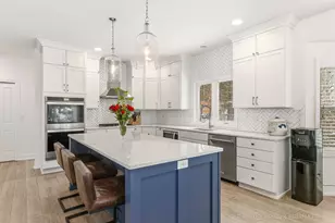 2009 W Lakewood Blvd, Holland, MI 49424 - Photo 10