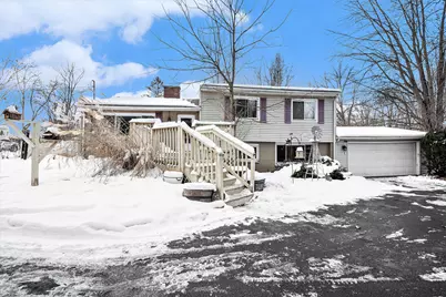100 Burt Avenue, Jackson, MI 49201 - Photo 2