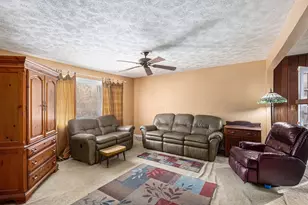100 Burt Ave, Jackson, MI 49201 - Photo 4
