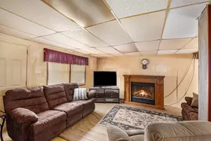 100 Burt Ave, Jackson, MI 49201 - Photo 8