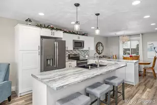 4308 Indian Spring Dr SW, Grandville, MI 49418 - Photo 4