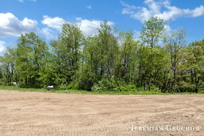 757 W Sedona Hills Court NE, Grand Rapids, MI 49525 - Photo 4