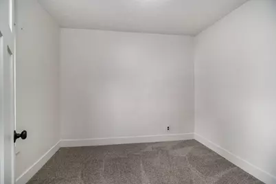 257 Catherine Avenue, Muskegon, MI 49442 - Photo 12