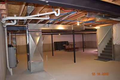 30295 Berghway, Warren, MI 48092 - Photo 16