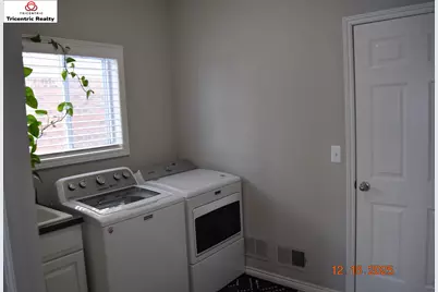 30295 Berghway, Warren, MI 48092 - Photo 16