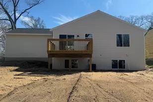 1355 Adams Ave, Muskegon, MI 49442 - Photo 2