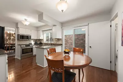 5592 N Adams Way, Bloomfield Hills, MI 48302 - Photo 4