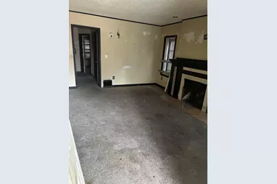 9437 Beaconsfield Street, Detroit, MI 48224 - Photo 8