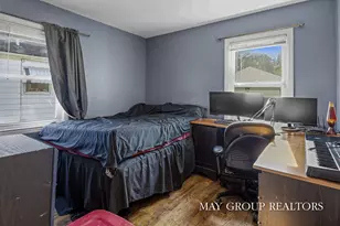 922 Lake Michigan Dr NW, Grand Rapids, MI 49504 - Photo 26