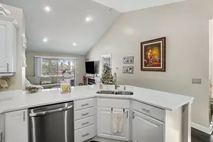 17574 Park Pl Cir, Spring Lake, MI 49456 - Photo 10