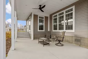 5221 Hollow Ln, Holland, MI 49423 - Photo 2