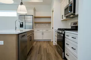 6439 Railbridge Ct SE, Caledonia, MI 49316 - Photo 8