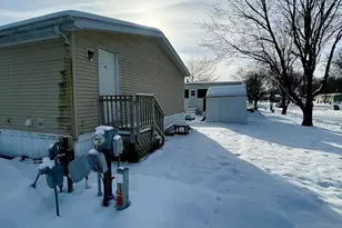 559 Triann Dr SE, Grand Rapids, MI 49548 - Photo 4