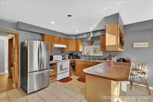 8033 W 116th St, Grant, MI 49327 - Photo 14