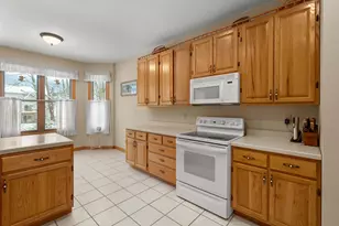 5105 Willowbend Trail, Kalamazoo, MI 49009 - Photo 10