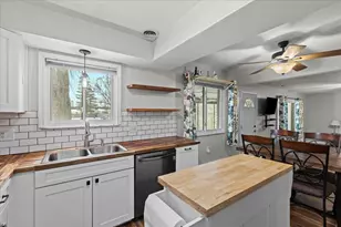 52411 Washington St, New Baltimore, MI 48047 - Photo 12