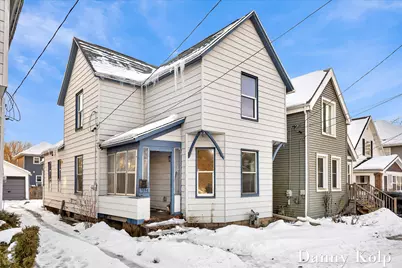 1036 Logan Street SE, Grand Rapids, MI 49506 - Photo 2