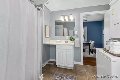 820 5th Street NW, Grand Rapids, MI 49504 - Photo 16