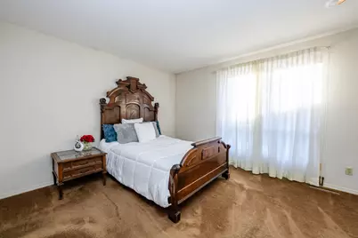 2510 Essex Court, Saint Joseph, MI 49085 - Photo 14