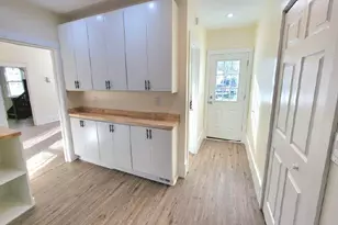 260 Fremont St, Manistee, MI 49660 - Photo 8