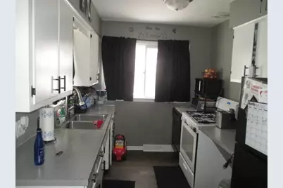 865 Carrier Creek Boulevard NE, Grand Rapids, MI 49503 - Photo 4