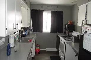 865 Carrier Creek Blvd NE, Grand Rapids, MI 49503 - Photo 4