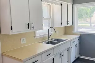 865 Carrier Creek Blvd NE, Grand Rapids, MI 49503 - Photo 6