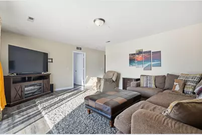 5278 Fieldstone Meadow Drive NE, Cedar Springs, MI 49319 - Photo 20