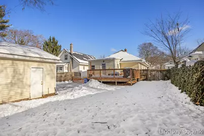 2919 Botsford Avenue NE, Grand Rapids, MI 49505 - Photo 20