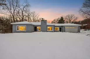 24 Bynum Dr, Battle Creek, MI 49017 - Photo 2