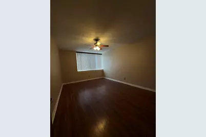 3911 Fort St #114, Trenton, MI 48183 - Photo 14