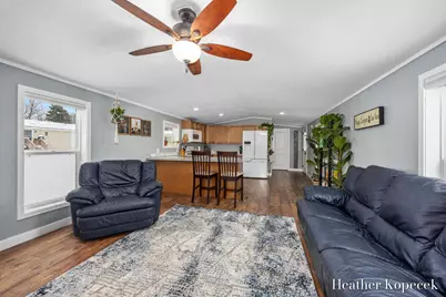 10664 Aquarius Drive NE, Rockford, MI 49341 - Photo 4