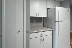 3005 Chapshire Dr SE, Grand Rapids, MI 49546 - Photo 4