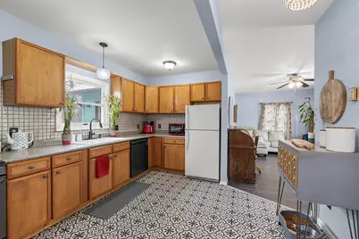 517 W Commerce Street, Milford, MI 48381 - Photo 14