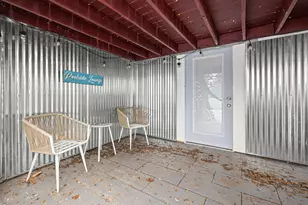 517 W Commerce St, Milford, MI 48381 - Photo 6