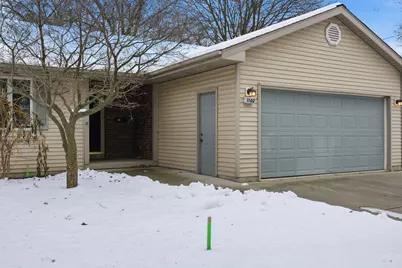 1102 N Ball Street, Owosso, MI 48867 - Photo 8