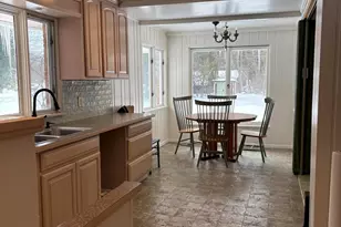 873 Hendrick Rd, Norton Shores, MI 49441 - Photo 2