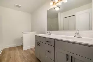 9392 Snow Vly Dr SE, Alto, MI 49302 - Photo 20