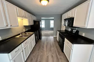1046 Ducey Ave, Muskegon, MI 49442 - Photo 6