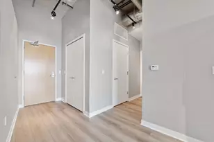 350 N Main St, Royal Oak, MI 48067 - Photo 6