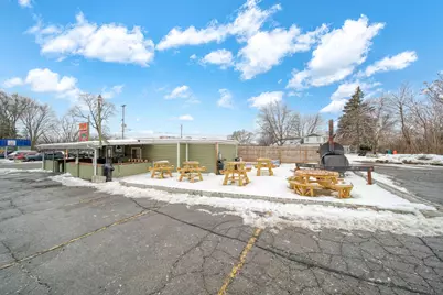 2400 Page Avenue, Jackson, MI 49203 - Photo 6