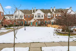 1655 Campau Farms Cir, Detroit, MI 48207 - Photo 2