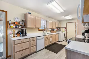 4935 W Deren Rd, Ludington, MI 49431 - Photo 10