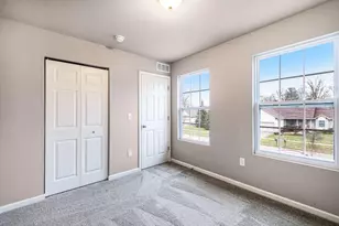 9406 Snow Vly Dr SE, Alto, MI 49302 - Photo 16