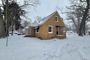 3136 Glendale St, Muskegon, MI 49444 - Photo 2