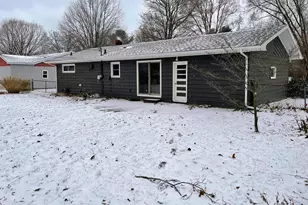 932 Wedgewood Rd, Saint Joseph, MI 49085 - Photo 18